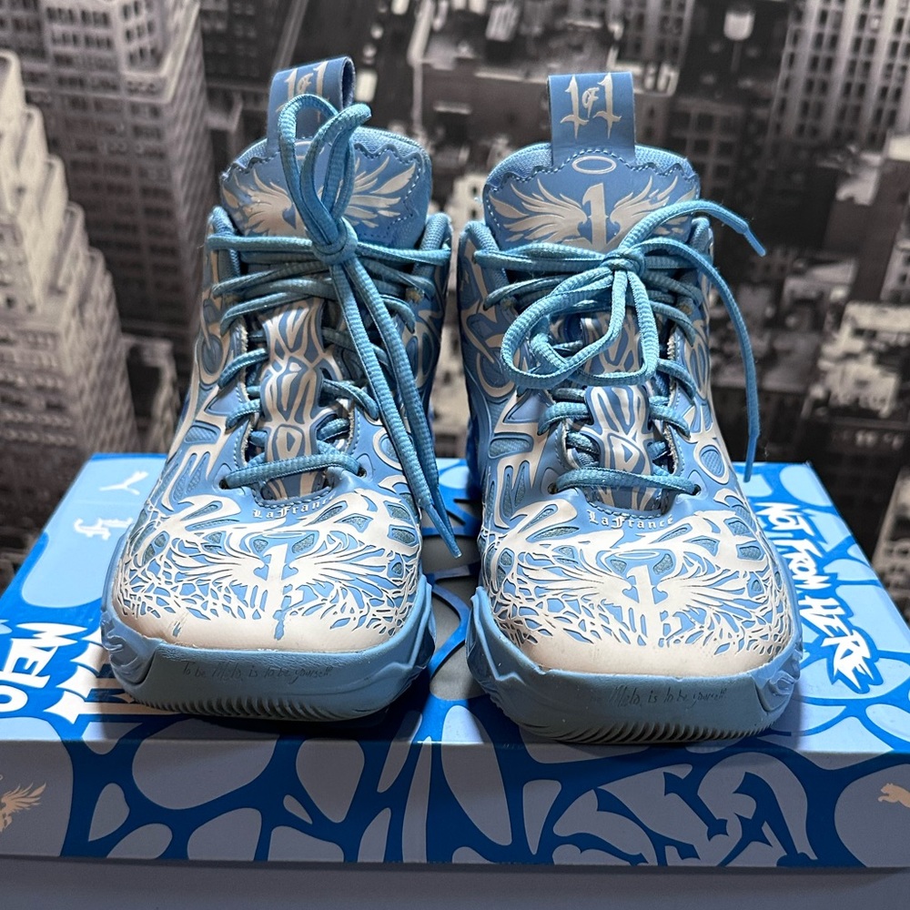 PUMA x LAMELO BALL MB.04 LaFrancé Big Kids Size 7 - Picture 3 of 12